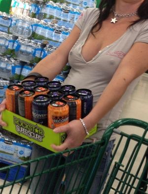 Show the world those nipples whore