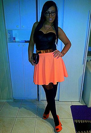 Tanned bimbo is ready to go out and have/give tons of fun