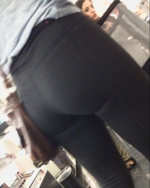 Sephora ass-pantyline