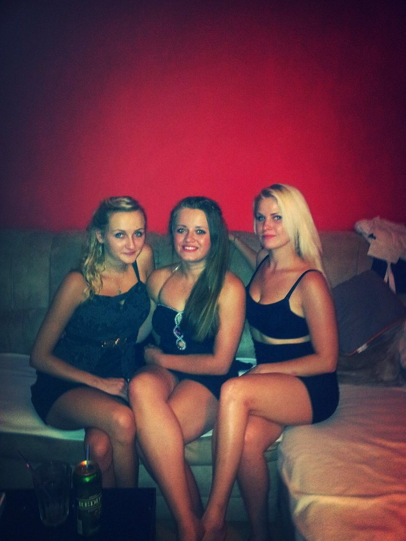 Party chicks from the club