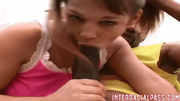 Hot little Mom decides to get BLACKED!