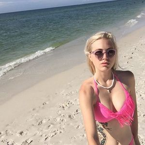 Rachael Finley pink bikini