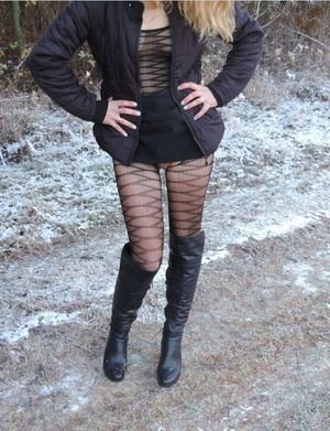 Time for firs winter strangers cocks sucking