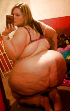 ssbbwpeter485: ssbbw, bbw, fat, feedee, feederism, big belly