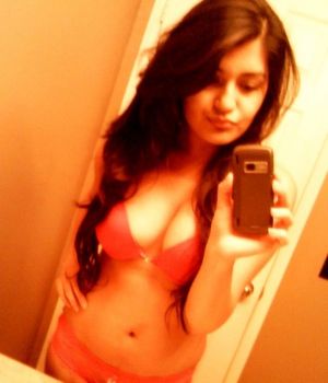 anishachowdhury Picture