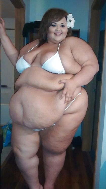 ssbbwpeter485:

Wanna fuck a horny BBW? - CLICK HERE!