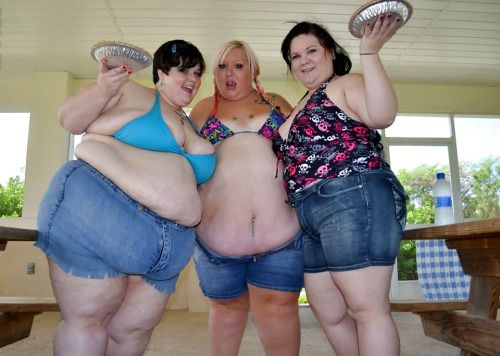 big-jean-ssbbw:
big-jean-ssbbw.tumblr.com