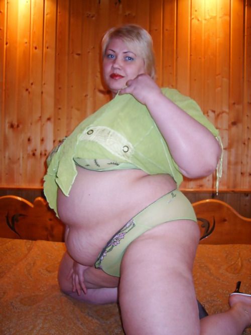 ssbbwpeter485:

Wanna fuck a horny BBW? - CLICK HERE!