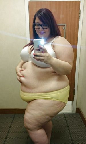 big-jean-ssbbw: Wanna fuck a horny BBW? - CLICK HERE!