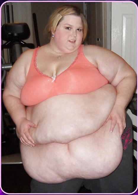 big-jean-ssbbw:

big-jean-ssbbw.tumblr.com