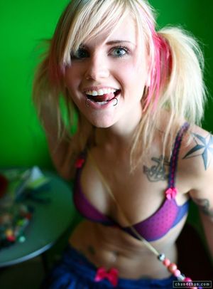 emogirls - Lollipop Chainsaw