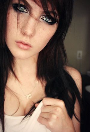 smokey eyed brunette