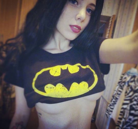 pale brunette babe in cropped batman tee