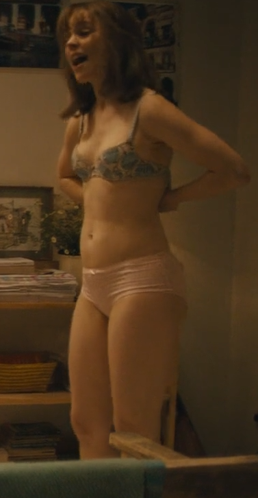 Rachel McAdams, Canadian -11/78 -5'4''- 33A-23-34''- 110Lbs - 7-Shoe, Cunnilingus! - Baby!