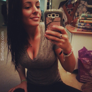 Follow us for more babes!!