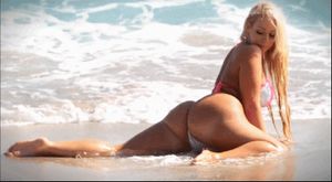 Abbey Brooks -2/83 -5'6''- 40-27-36''- 125lbs -10-Shoe, Massive Anal-ingus! -Yum! Yum!