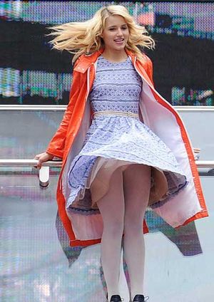 Dianna Agron -4/86 -5'5''- 32B-25-35''- 117lbs - 8-Shoe, Sweet Cunnilingus! - Yum! Yum!