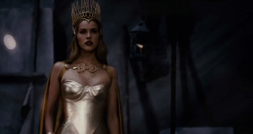 Isabel Lucas, Aussie,- 1/85 -5'6''- 34B-23-33''- 114lbs - 7-Shoe, (Athena) - Eat! That! -Yum! Yum!