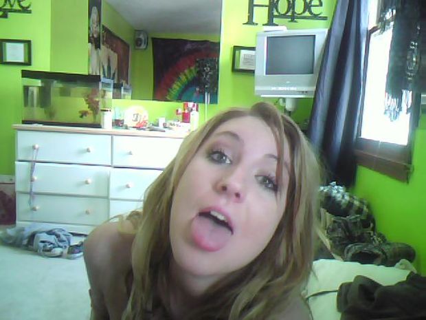 cum in her mouth