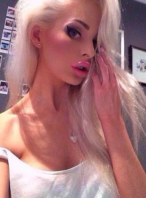 Barbie Dick Sucking Lips