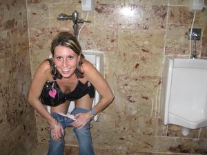 Watch me pee in the men's room!