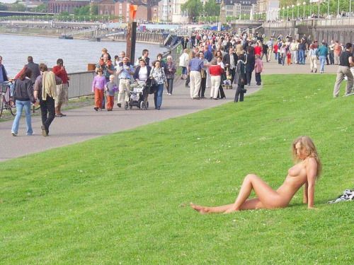 exposed-in-public:Sunning Exposed at :
