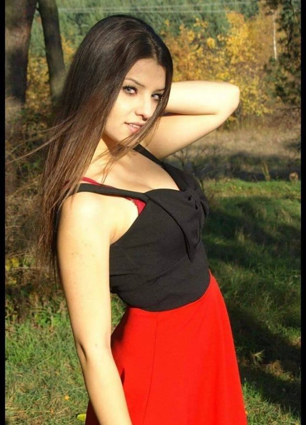 Outdoors portrait photo