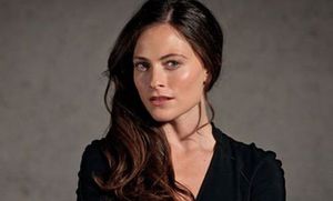 Lara Pulver