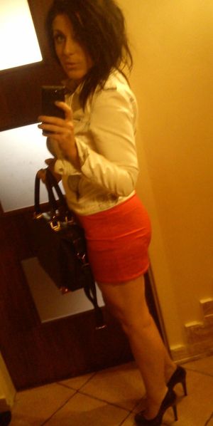 Quick selfie before night out