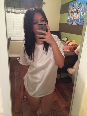 Asian Selfie 2