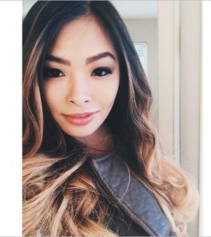 vivian chau selfie