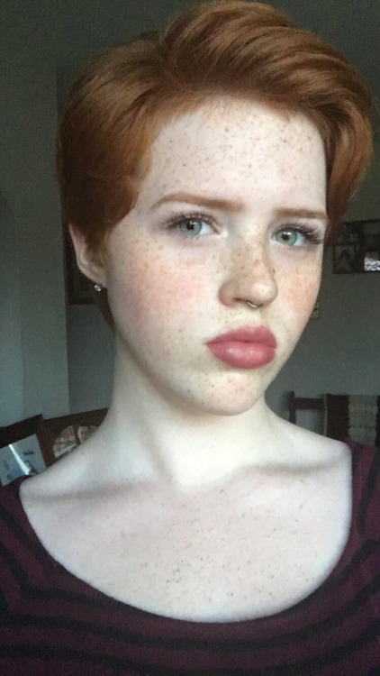 gelogenic-ginger:
@redheadsmyonlyweakness Continue reading →