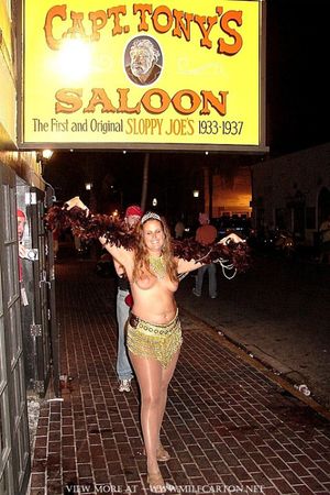 Sizzling Hot Hardcore Amateur Action Featuring Horny Housewives...