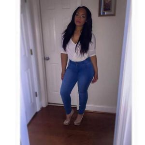 ★☆★New 38DD Beauty★☆★ No Black Men!!!! - 24