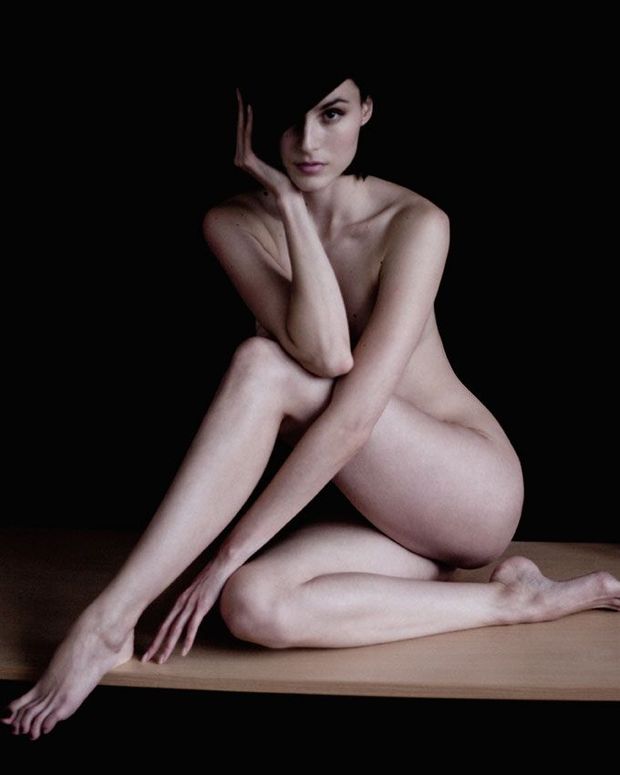 Loan Chabanol - /82 - 5'9''- 34-23-35''- 7.5-Shoe, Leggie Love! - Yum! Yum! Loan!