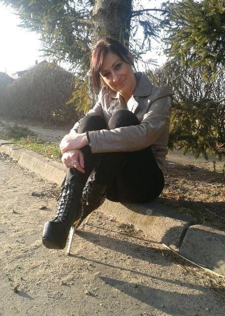 Your buddies will love her new boots