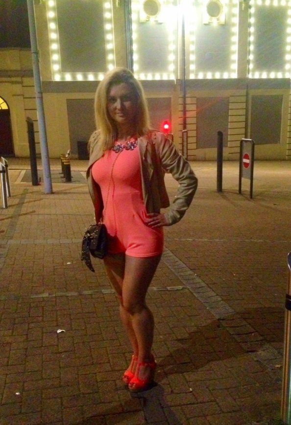 It's weekend, just walking from club to club and getting laid