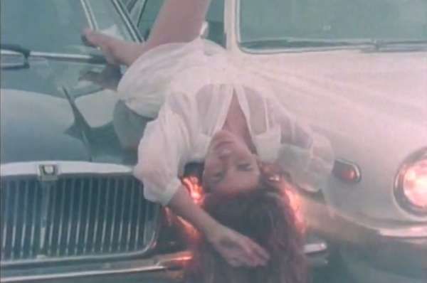 Tawny Kitaen