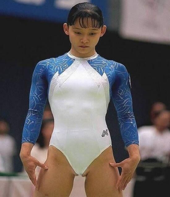 Gymnastics lip slip