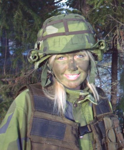 I wish my stalker ex was this hot... and dedicated