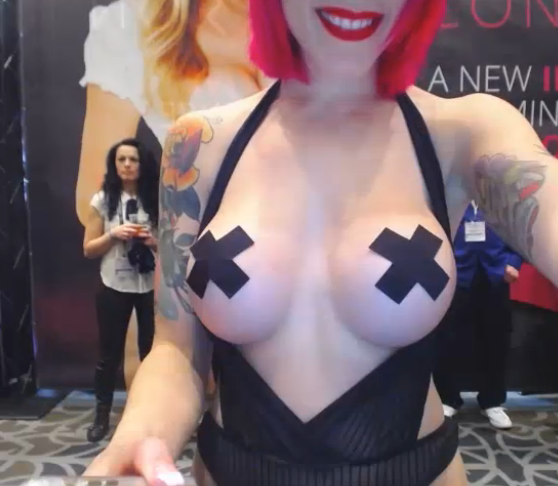 She is NOW live in Vegas! CLICK BANNER AND ENJOY!