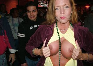 MATURE FLASHING TITS