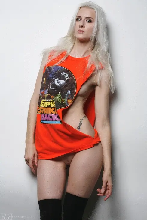 starwars fan show pussy and tits