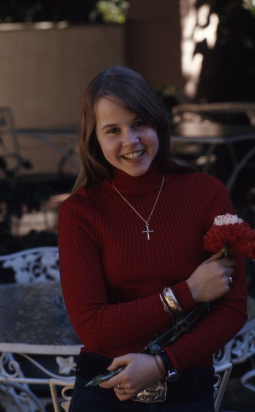 Linda Blair -1/59 -5'1''- 34C-24-34''- 130lbs - 6.5-Shoe, Sweet Cunnilingus! Yea, Who didn't Want To Eat Her!- Yum! Yum!
