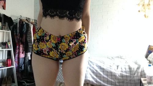 Booty Short Strip