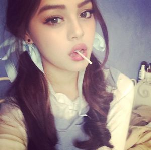 This hot teen gets her mouth ready for my cock to go in