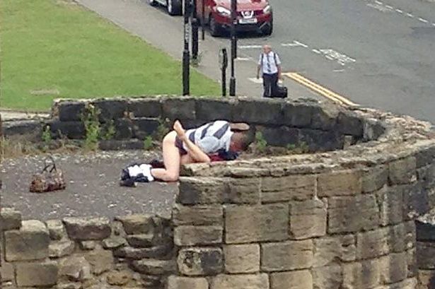 Sex on top of fortification