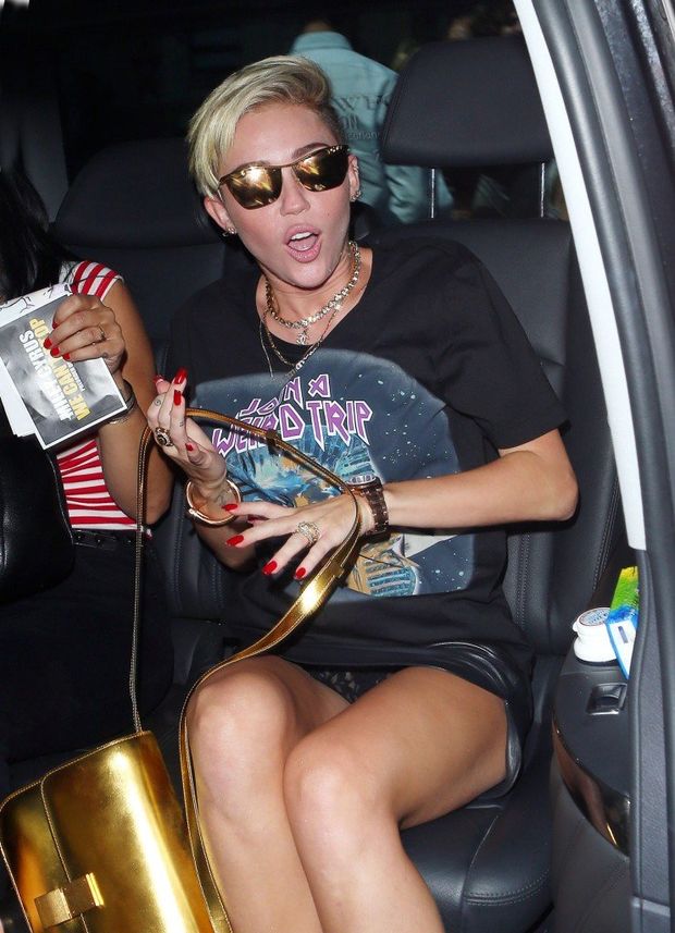 Miley Cyrus Upskirt