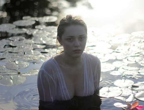 pale