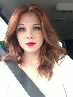 Horny Readhead Pussy...